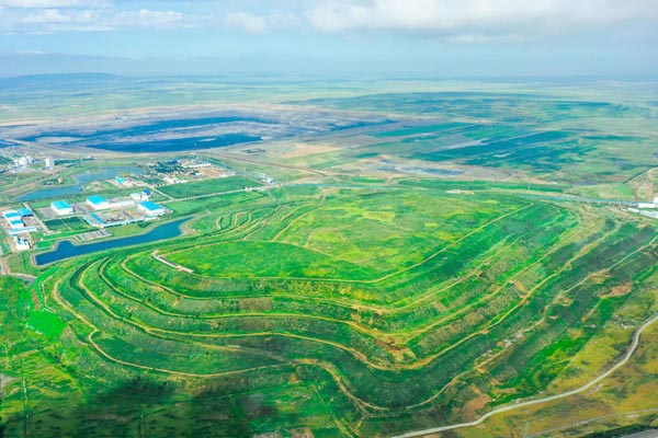 復(fù)綠大小礦坑 再現(xiàn)草原美景